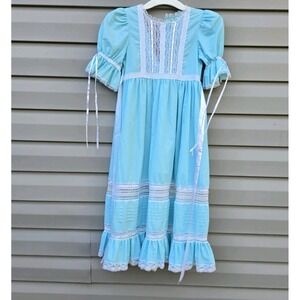 Vintage Handmade Girls Blue Lace Dress Victorian Puff‎ Sleeve Ruffle Hem Size 8